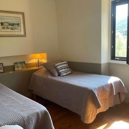 Stylish House With Heated Pool In Lacoste ラコステ エクステリア 写真